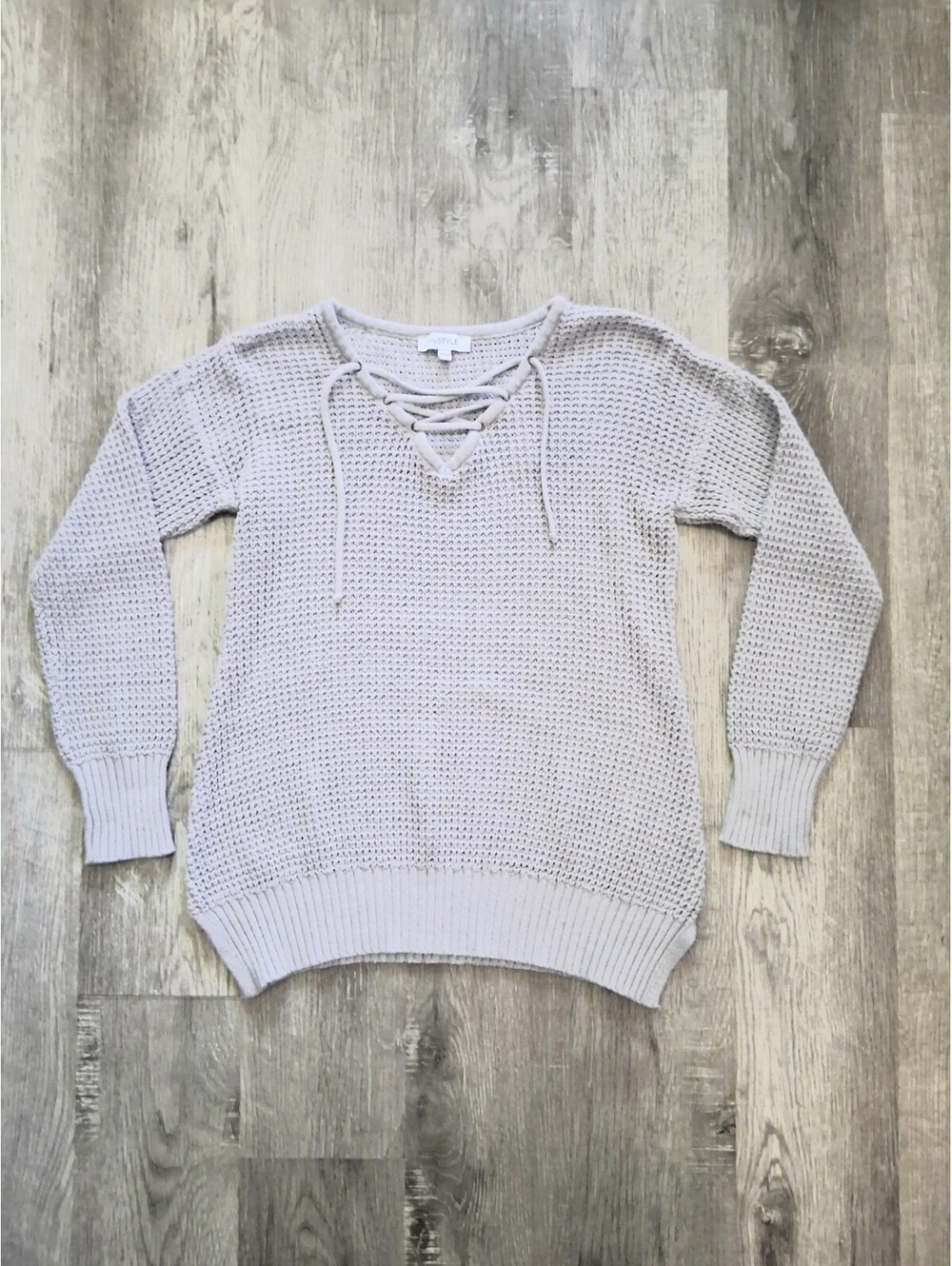 MyStyle Women's Size (M) Lavender Waffle Knit Lace-Up V-Neck Pullover Sweater